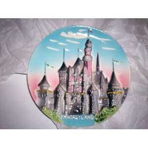  Disneyland decorative plate 