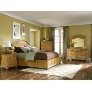  Broyhill Bryson Panel Bedroom Set in Warm Pine Stain