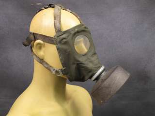 German WWII M 44 Gas Mask with Paper Filter & Original Wood Carry Case 