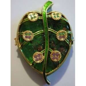  Versailles Decorative Leaf Case 