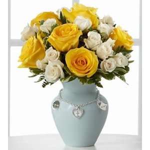 The FTD New Mothers Charm Rose Flower Bouquet   Boy   Vase Included 