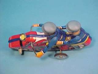 TIN POLICE MOTORCYCLE w/ RIDERS FRICTION CHINA MF162  