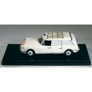    Replicarz RIO4271 1959 Citroen 19 Break Ambulance Toys & Games