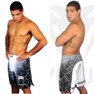 Venum BLACK ia UFC MMA Fight Shorts Size XS (30)  