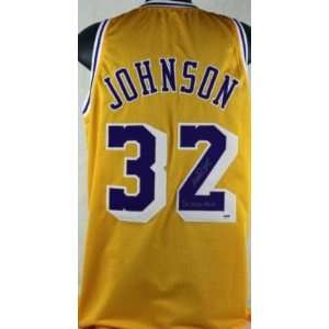  LAKERS MAGIC JOHNSON 3X NBA MVP SIGNED JERSEY PSA 