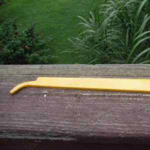  Uncapping Hook   Yellow