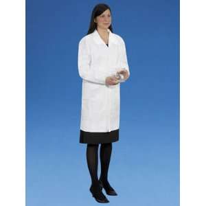   Tyvek Lab Coat with No Pockets   3X Large, Box of 30