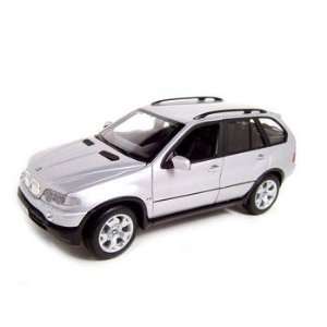  BMW X5 SILVER 118 DIECAST MODEL Toys & Games