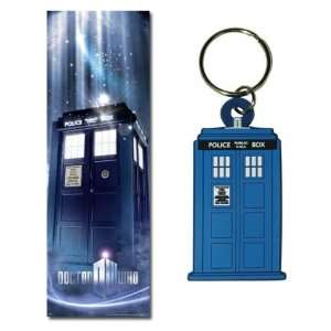 Doctor Who   TV Show Door Poster & Rubber Keychain Set (The New Tardis 