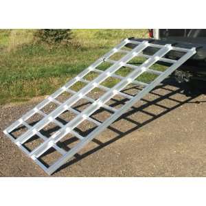  YUTRAX Aluminum XL Tri   Fold Ramp