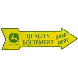  John Deere Quality Equipment Arrow Sign