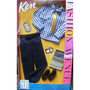  Ken Fashion Avenue A Day at The Office (2002) Toys 