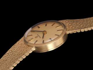   hours and minutes crown original gold signed omega mint condition