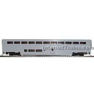   Scale Ready to Run 85 Superliner II Coach   Undecorated Toys & Games
