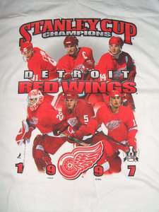 Vintage NOS 97 Stanley Cup Detroit Red Wings Starter T Shirt Snapback 