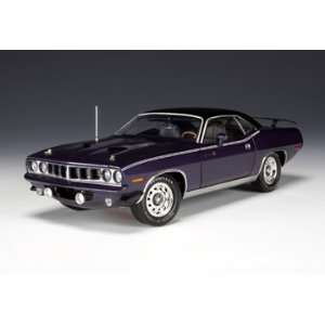 1971 Plymouth Barracuda 383 Gran Coupe Inviolet 1/18 Diecast Model Car 