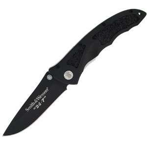  Smith & Wesson CK35 24 7 Serrated Knife, Black