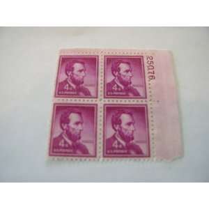   04 Cent US Postage Stamps, Abraham Lincoln, 1954 1036 