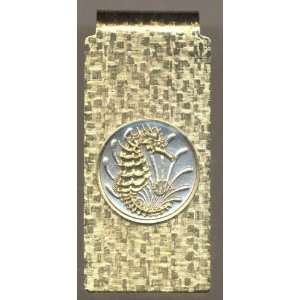   Toned Gold on Silver Singapore Seahorse, Coin   Money clips Beauty