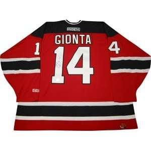  Brian Gionta Autographed Jersey   Pro