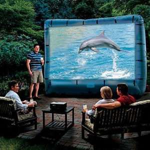  Movie Mate Projector and DVD Player + Inflatable Movie Screen 