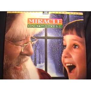  Miracle on 34th Street 