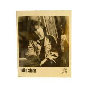 Mike Stern Press Kit and Photo Standards