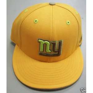  New York Giants Kolors Basic 8/1 Launch Reebk Hat Size 7 3 