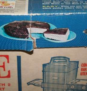 The ORIGINAL 1963 Vintage Easy Bake Oven Kenner  