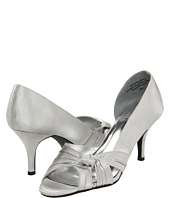 silver pumps” 8