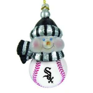  CHICAGO WHITE SOX LIGHT UP CHRISTMAS ORNAMENTS (3) Sports 