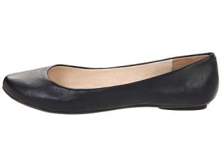 Kenneth Cole Reaction Slip On By    BOTH Ways