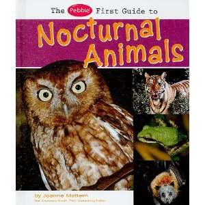 The Pebble First Guide to Nocturnal Animals (Pebble Books 