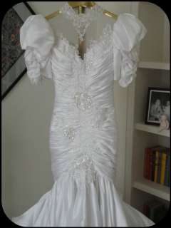 from the quality of this dress please see photo s and measurements 