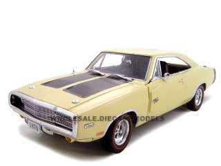 1970 DODGE CHARGER R/T CREAM 124 DIECAST MODEL  