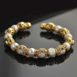   18k Gold Diamond Pearl Bracelet SALE 20% off limited time only  