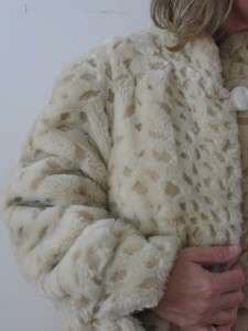 UTEX USA CHAMPAGNE IVORY SPOTTED LEOPARD FAUX FUR TALL GIRL SWING COAT 