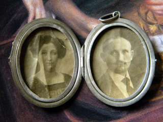   LOCKET PENDANT & PHOTO   DEDICATED TO THE MEMORY OF THEIR PARENTS