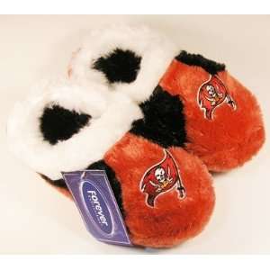  Tampa Bay Buccaneers Youth Size NFL Team Logo Slippers 