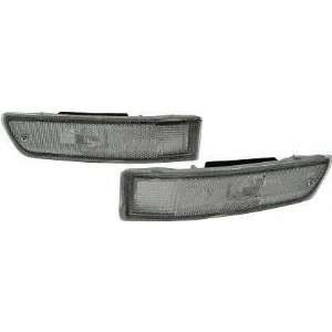  92 94 TOYOTA CAMRY EURO CLEAR FRONT SIDE MARKER LIGHT, one 