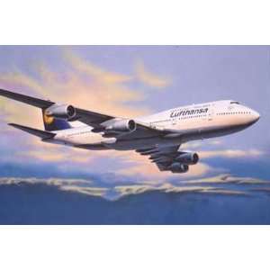  Revell Germany 1/144 Boeing 747 400 Lufthansa Airliner Kit 