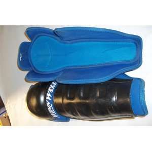  Ice Hockey Shin Guards   Size ie 13.0 inches   (adult)   excellent 