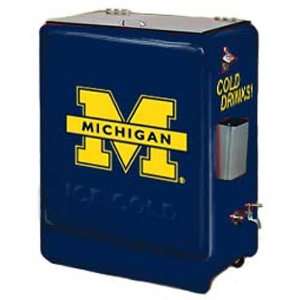 University of Michigan Wolverines Nostalgic Ice Chest Cooler  