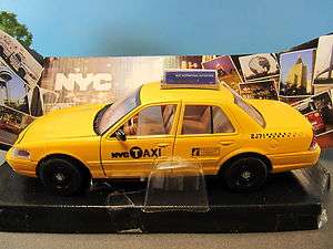   Diecast Ford Crown Victory New York NYC Taxi Cab NY73337 NIB 124