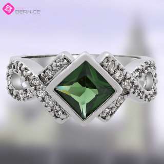   PERSONALITY SQUARE CUT GREEN EMERALD 18K WHITE GP COCKTAIL RING 6 M