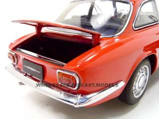 1967 ALFA ROMEO 1750 GTV LHD RED 118 AUTOART  