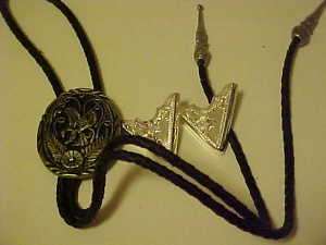 BEAUTIFUL BRAND NEW WESTERN EAGLE BOLO COMES WITH A SET OF COLLAR TIPS 
