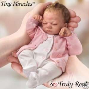  SO TRULY REAL TINY MIRACLE EMMY BABY DOLL Toys & Games