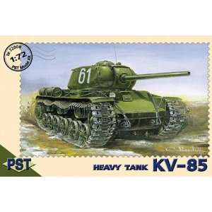   MODELS   1/72 KV85 Soviet Heavy Tank (Plastic Models) Toys & Games