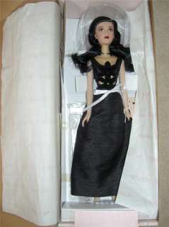 Vintage Retired Madame Alexander ALEX Arabesque 2002 Doll NRFB COA 